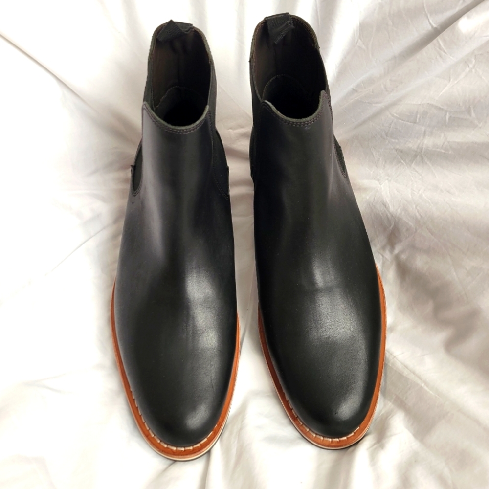 Helm Finn Boots, black, size 11 EE